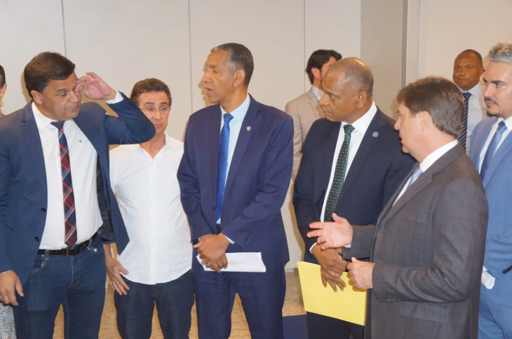 Jornal Opção: Projeto que inclui PGE no CAT trava após articulação do Sindifisco