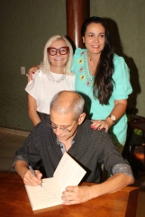 Auditor-Fiscal aposentado, Marcio Fernandes, lança o seu 1º livro de crônicas