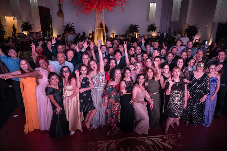 Noite do Auditor-Fiscal: baile de máscaras marca festa tradicional