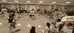 Auditório do Sindifisco-GO recebe batizado e troca de graduação de capoeira