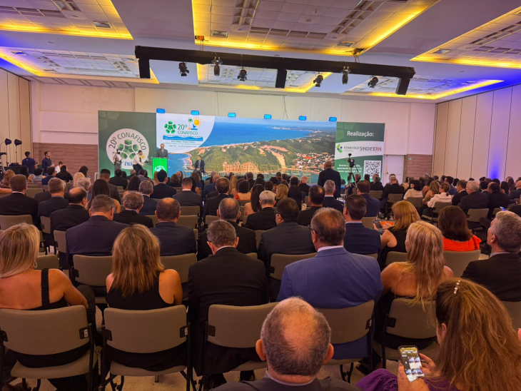 Futuro do sistema tributário: Sindifisco-GO participa de encontro nacional do fisco 