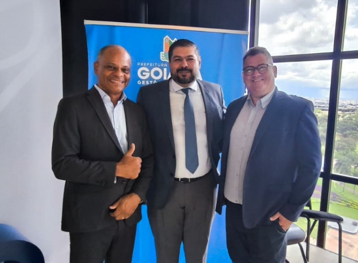 Diretoria do Sindifisco-GO prestigia a posse do auditor-fiscal Adonídio Neto como titular da Sedicas/Goiânia