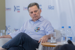 Marconi Perillo abre a série de sabatinas do “Conversa com o Candidato — Eleições 2026”